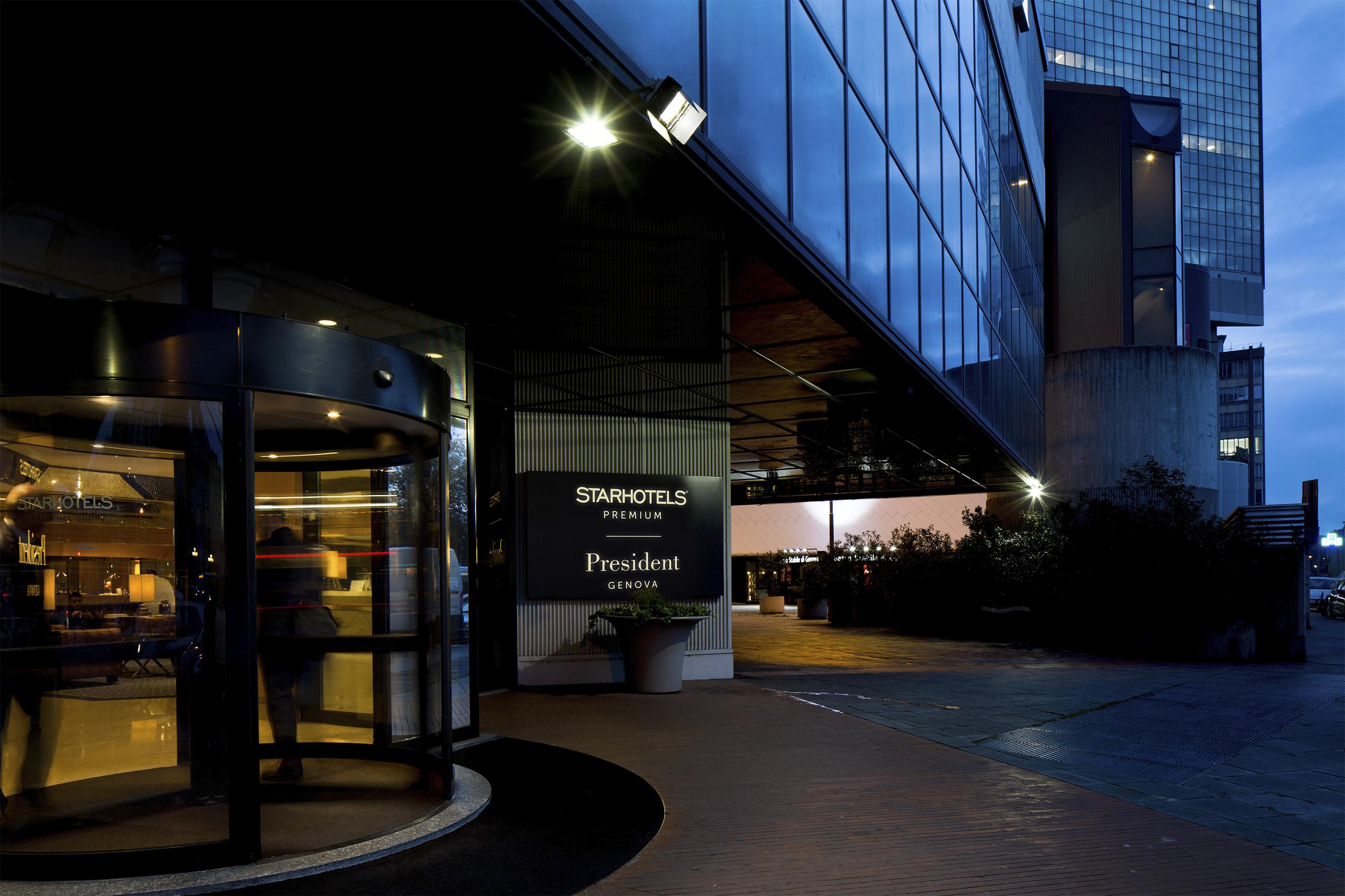Starhotels President Genova Esterno foto
